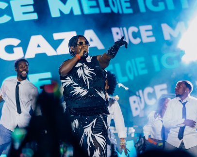 g